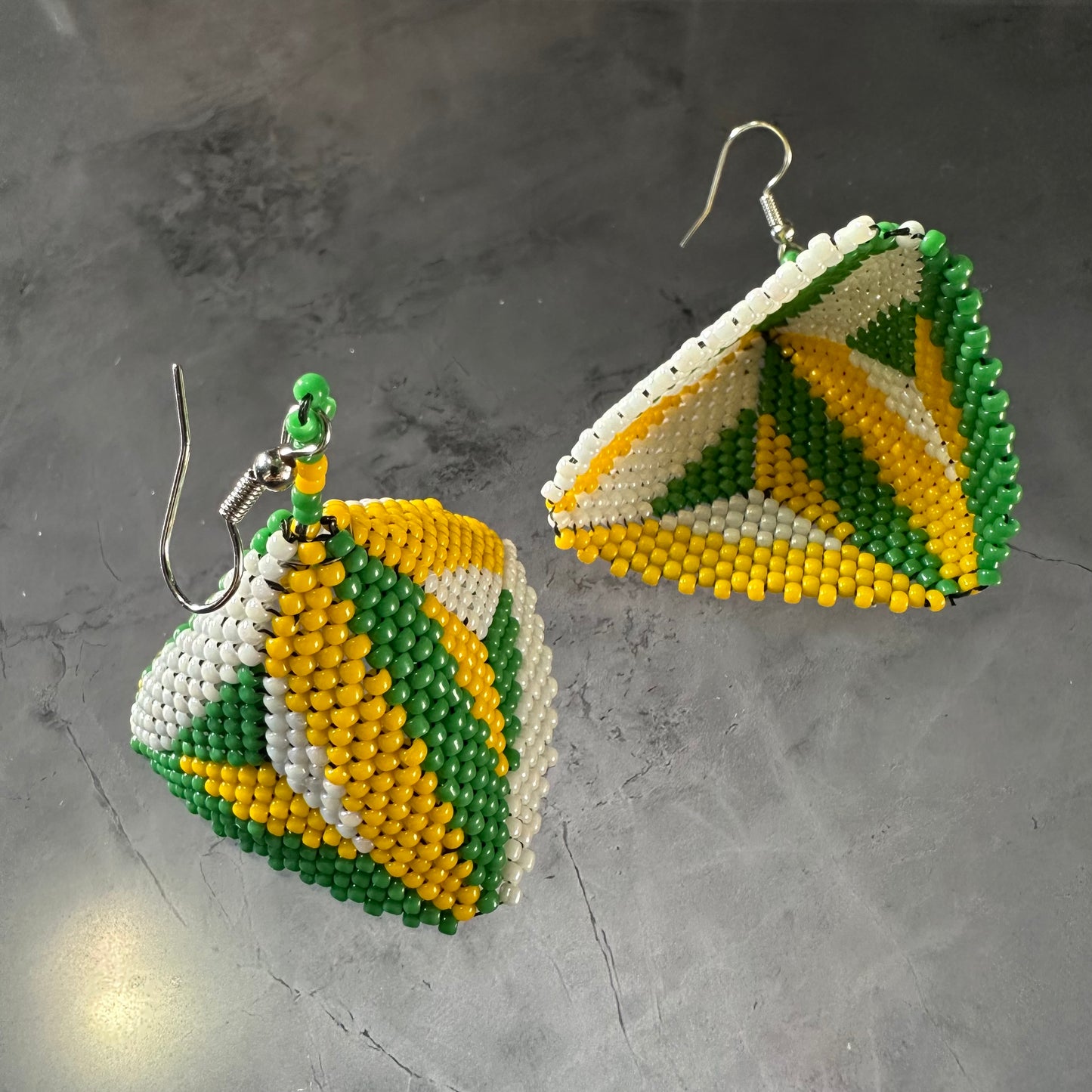 3D Beaded triangles