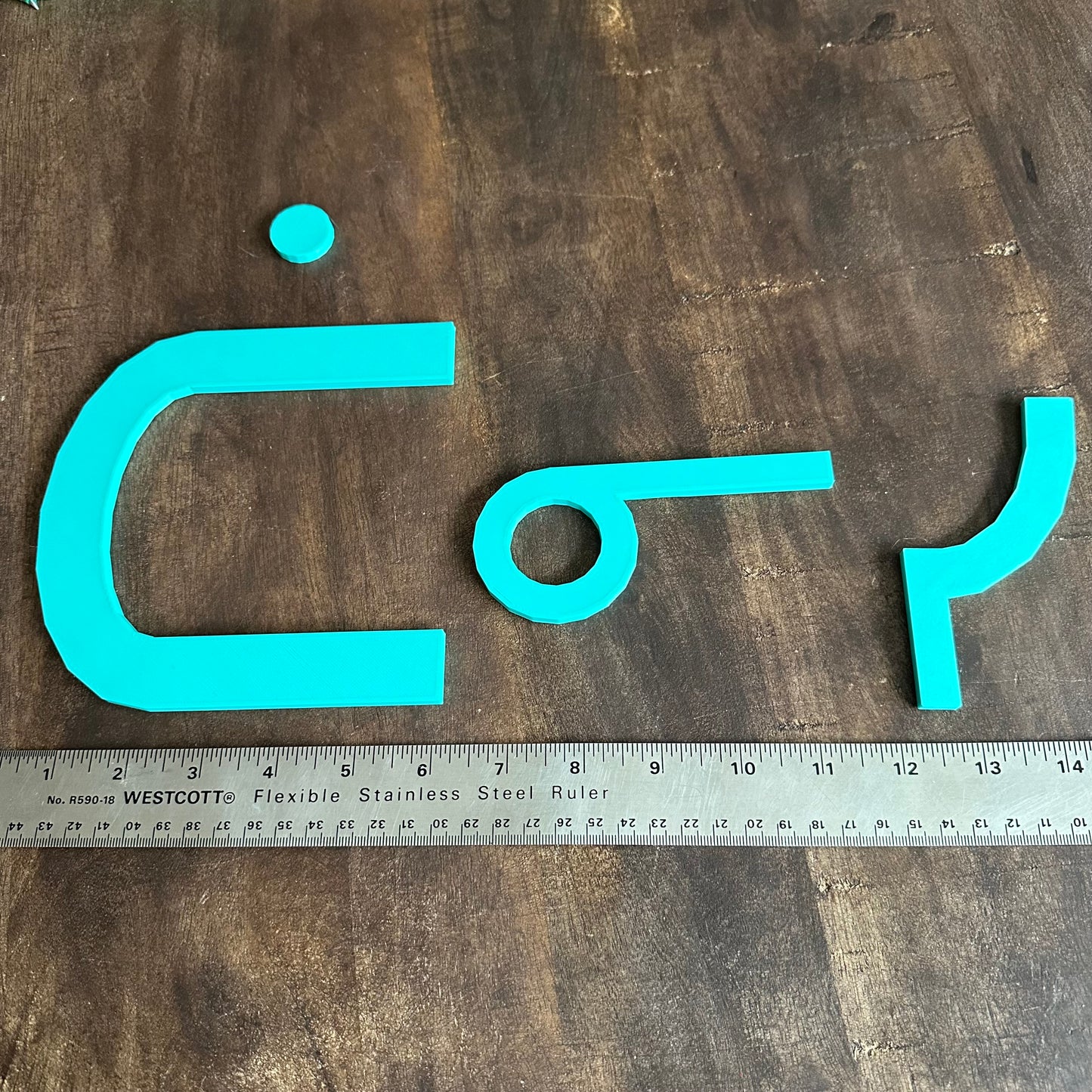 Tânsi Wall decor syllabics