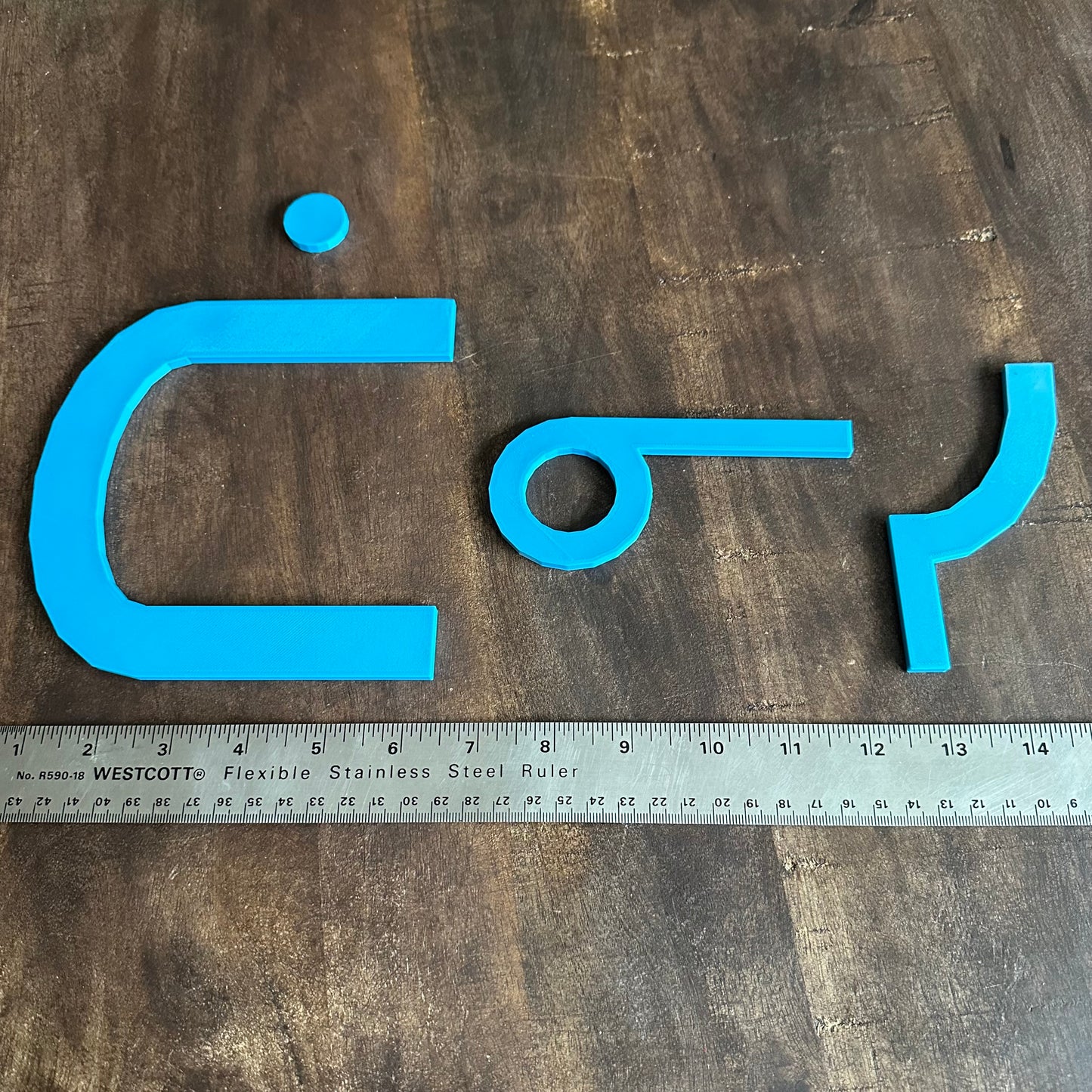 Tânsi Wall decor syllabics