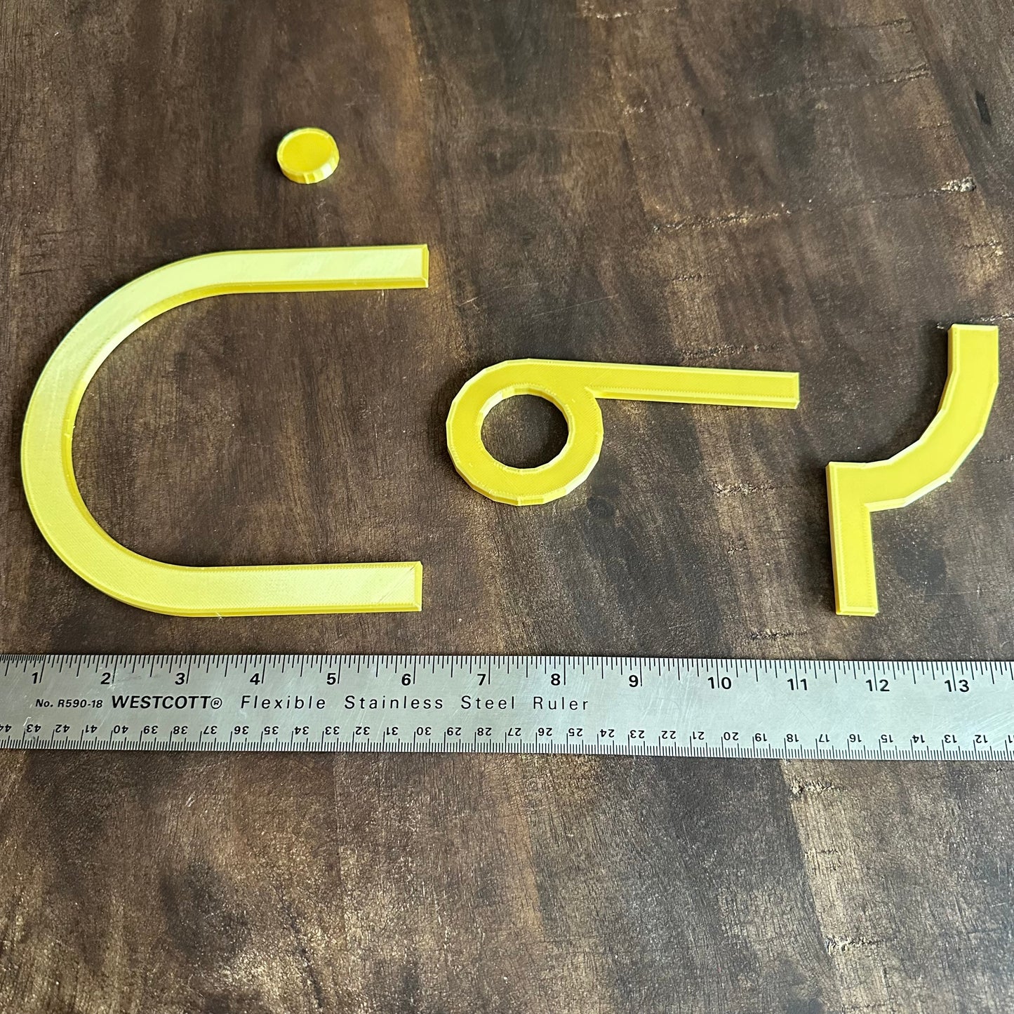 Tânsi Wall decor syllabics