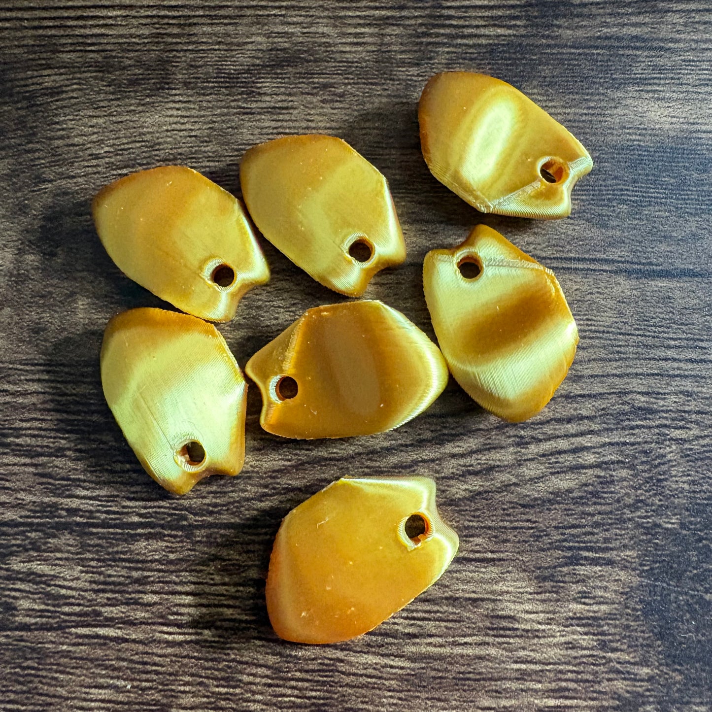 Elk Teeth inspired 3D printed pieces