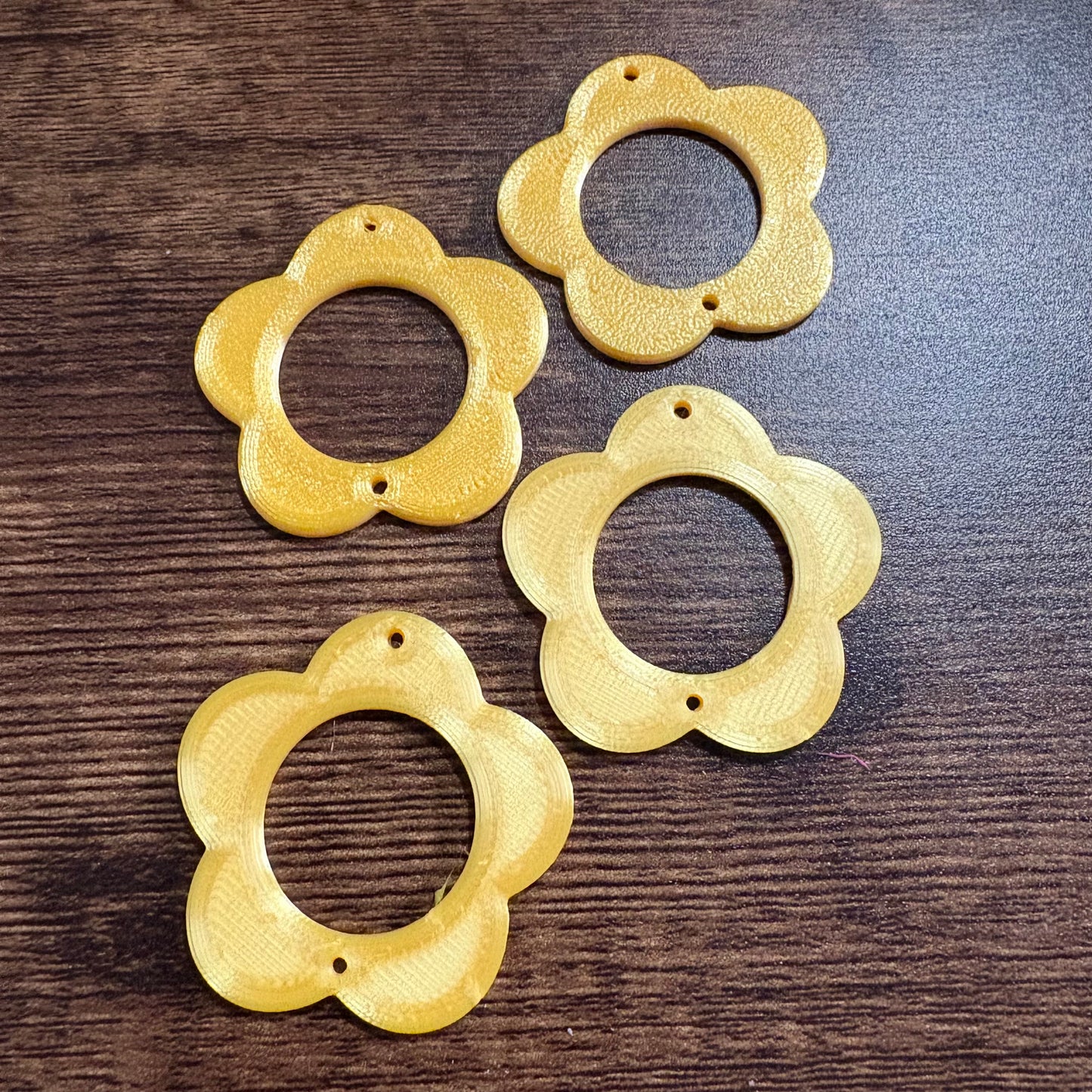 Flower dangle charms/cabochons/cabs