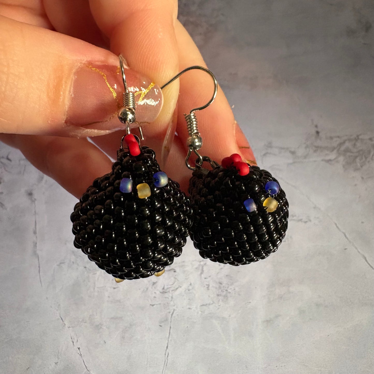 3D beaded chickens