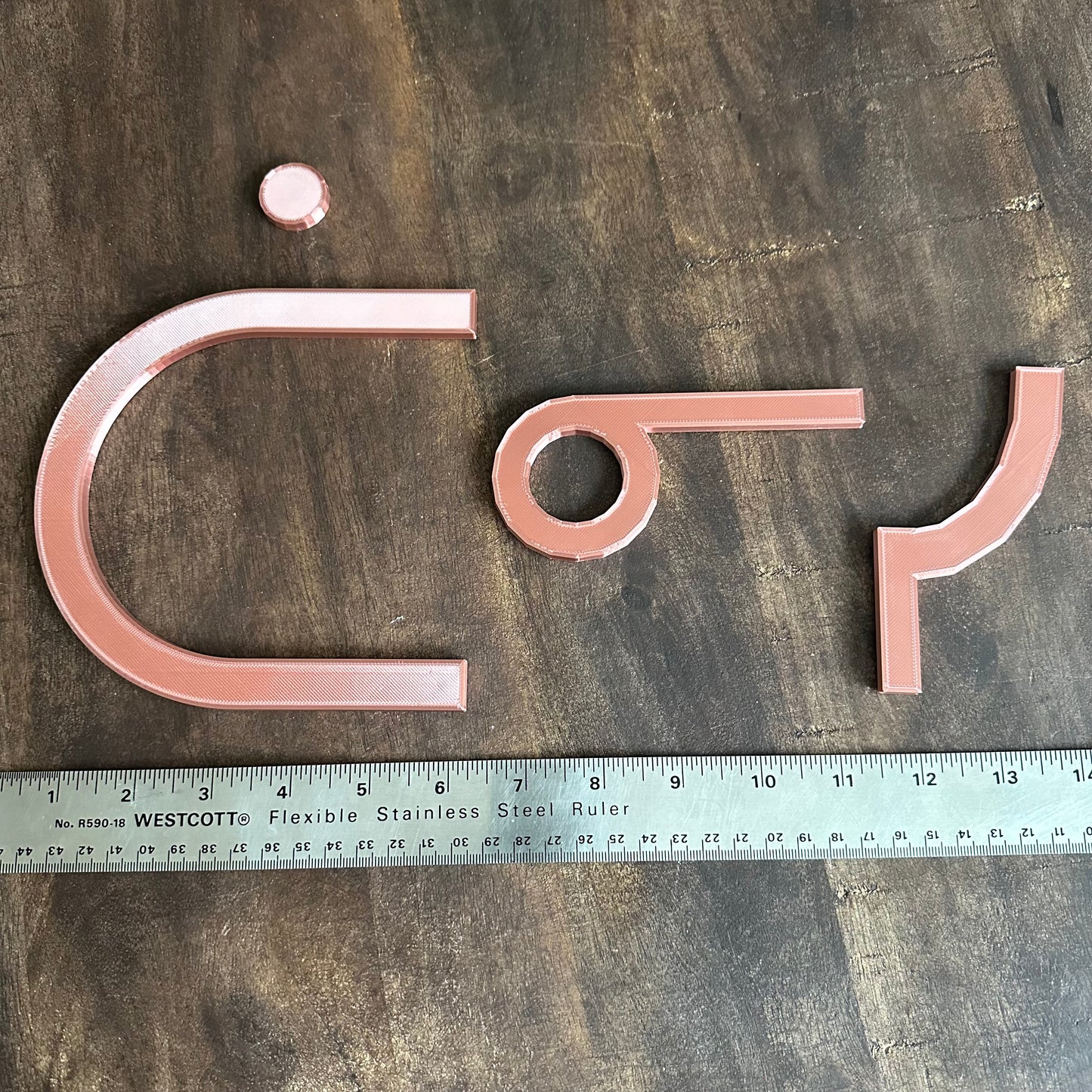 Tânsi Wall decor syllabics