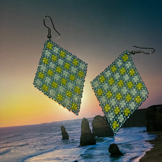 Beaded diamond shaped earrings