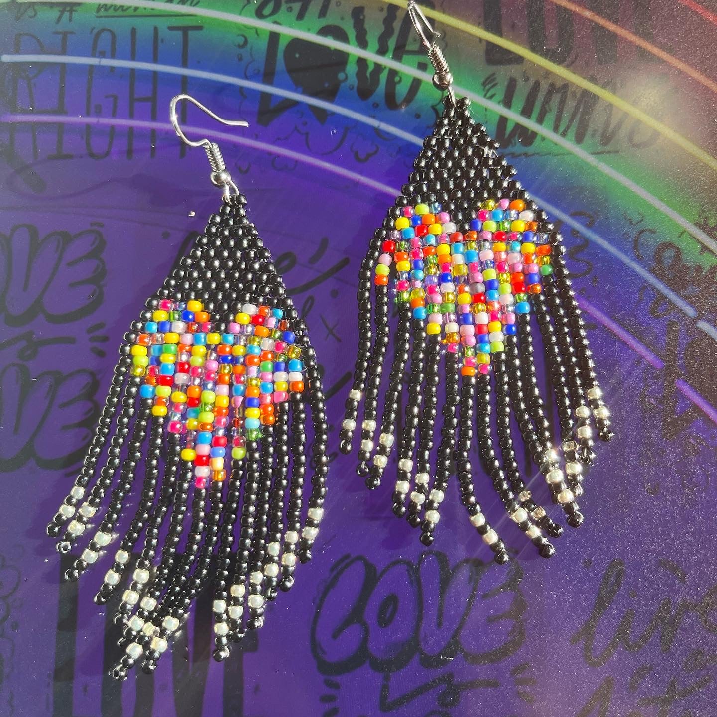 Fringe rainbow hearts