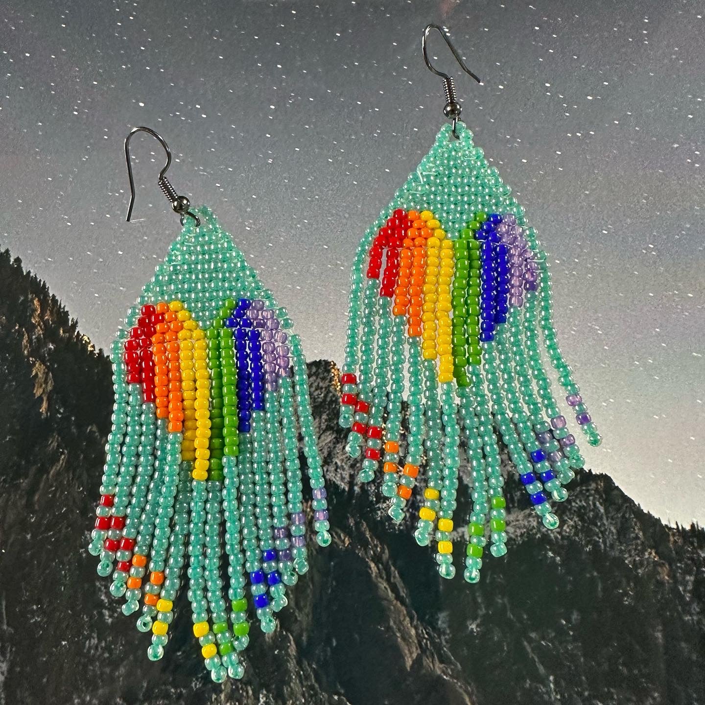 Fringe rainbow hearts