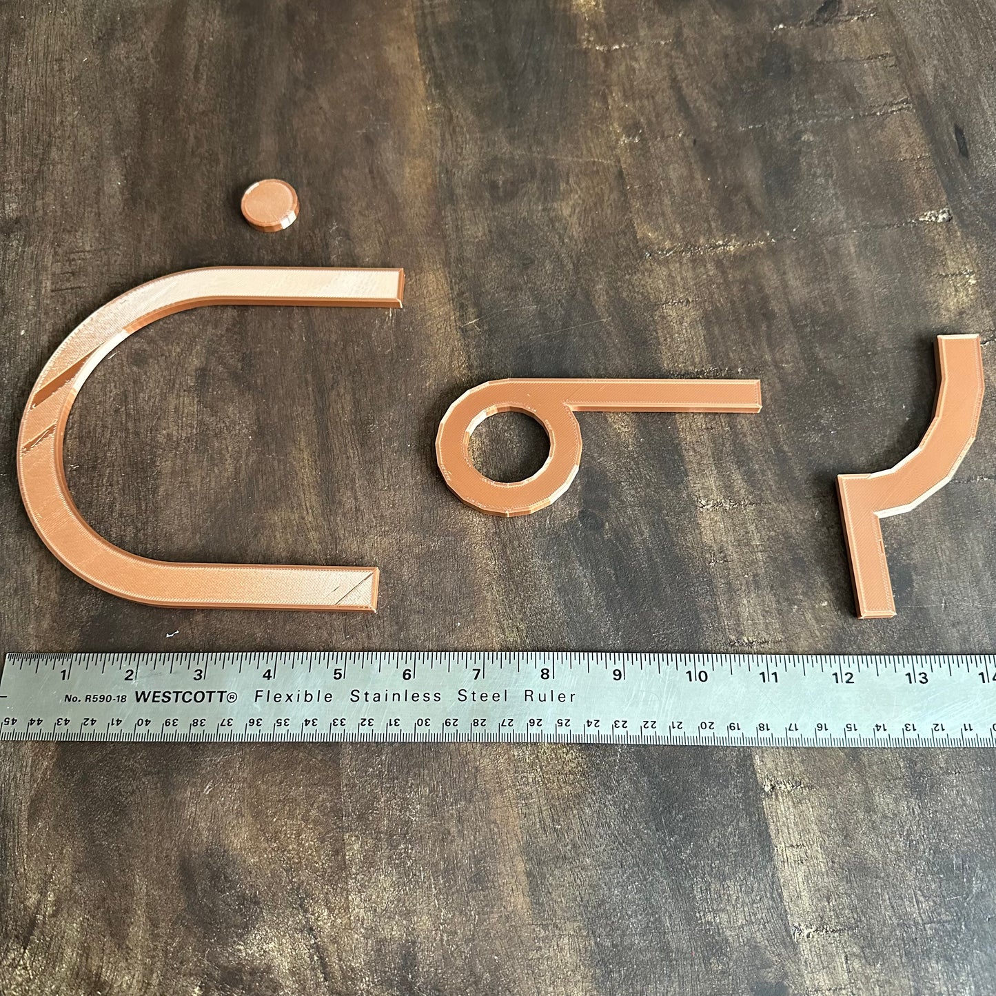 Tânsi Wall decor syllabics