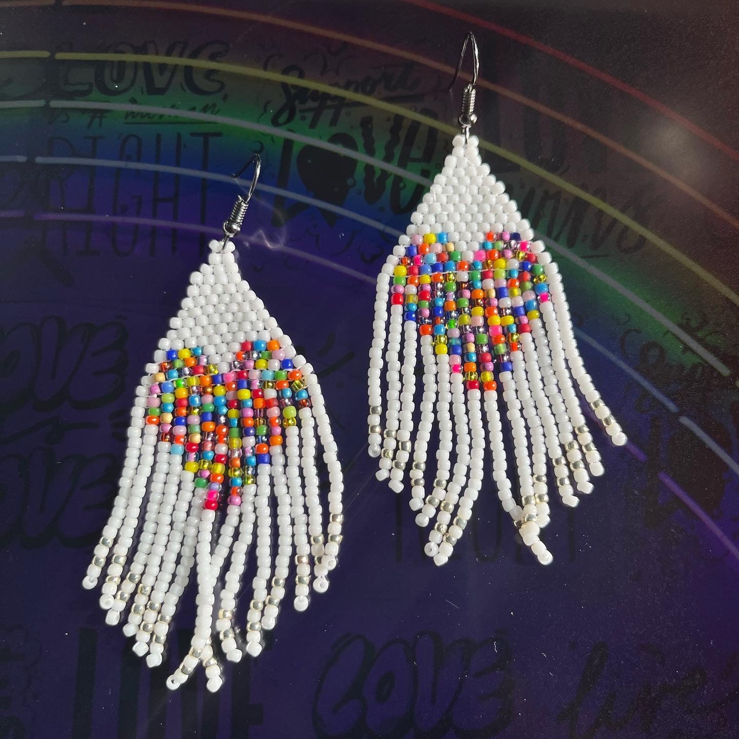 Fringe rainbow hearts