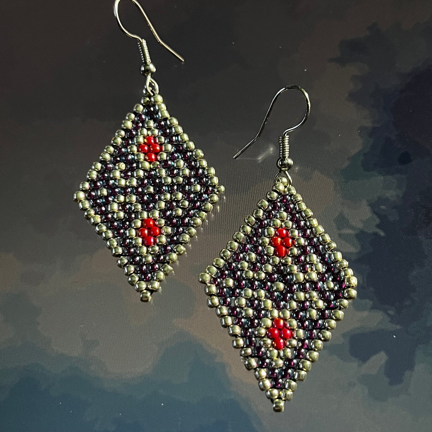 Beaded diamond shaped earrings