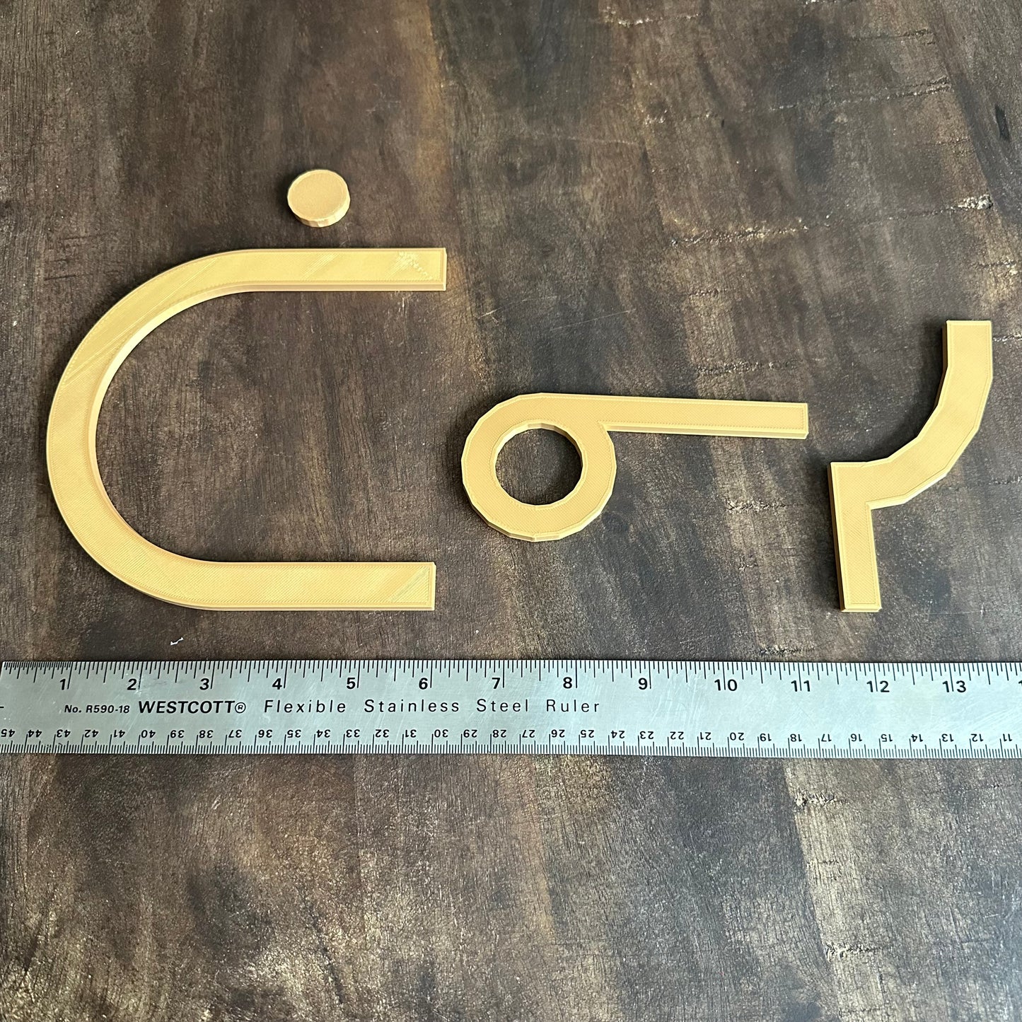 Tânsi Wall decor syllabics