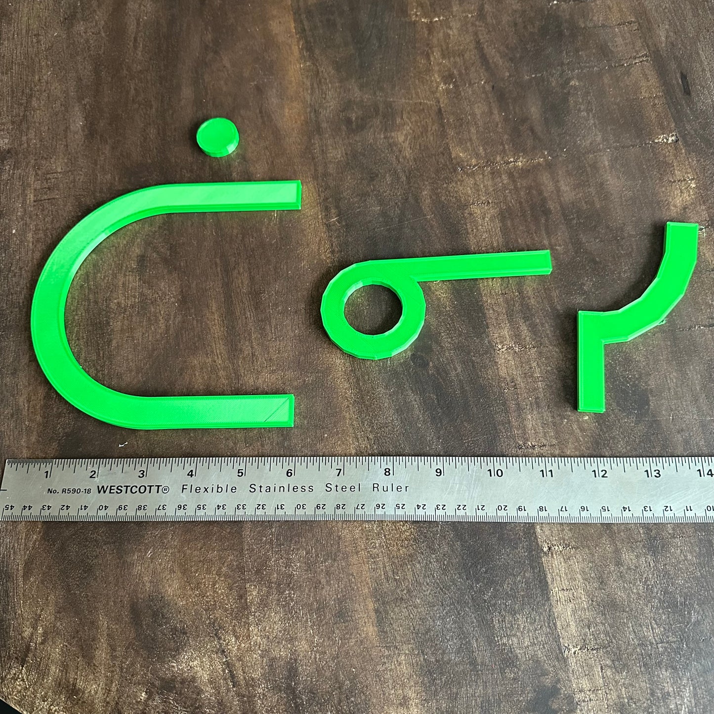 Tânsi Wall decor syllabics